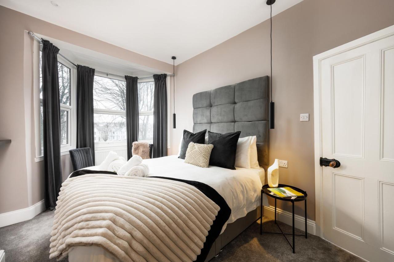 The Getaway! 3 Bed House - Plymouth - Sleeps 7 - Free Parking - Habita Property מראה חיצוני תמונה
