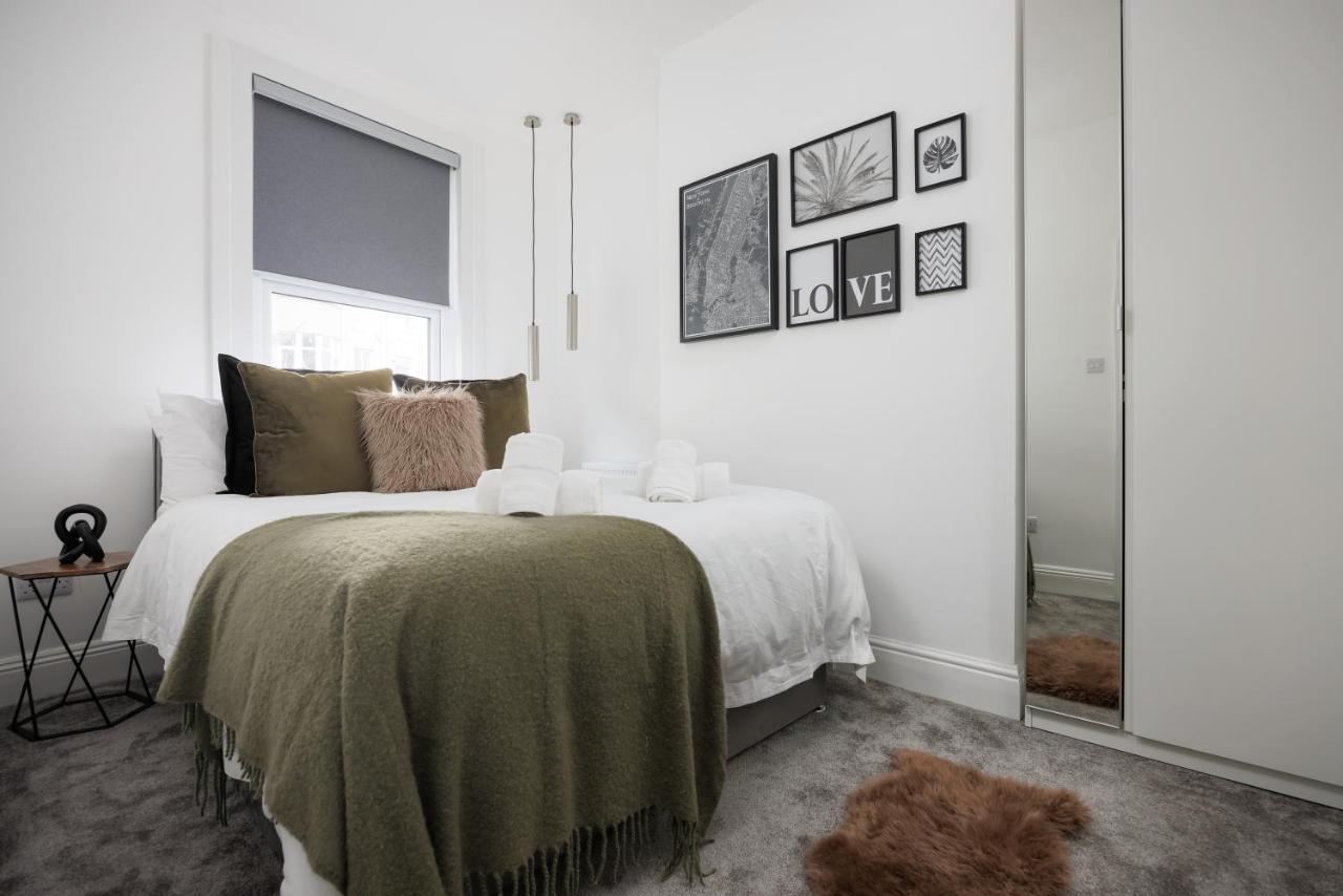 The Getaway! 3 Bed House - Plymouth - Sleeps 7 - Free Parking - Habita Property מראה חיצוני תמונה